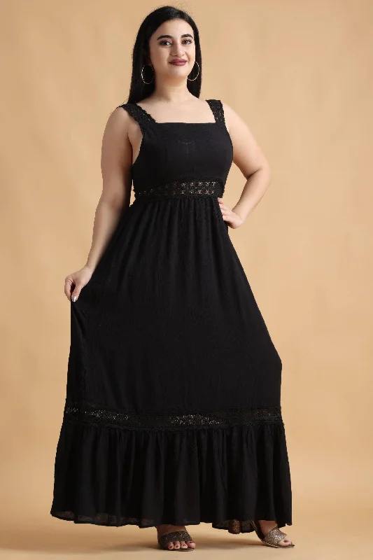 Black Solid Maxi Dress with Lace Fashionable Sleeveless Maxi Dress