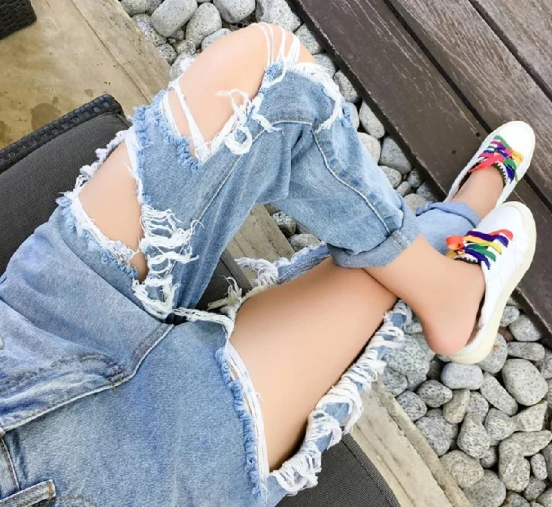 Light Blue Ripped Straight Jean Fashionable White Denim Jeans